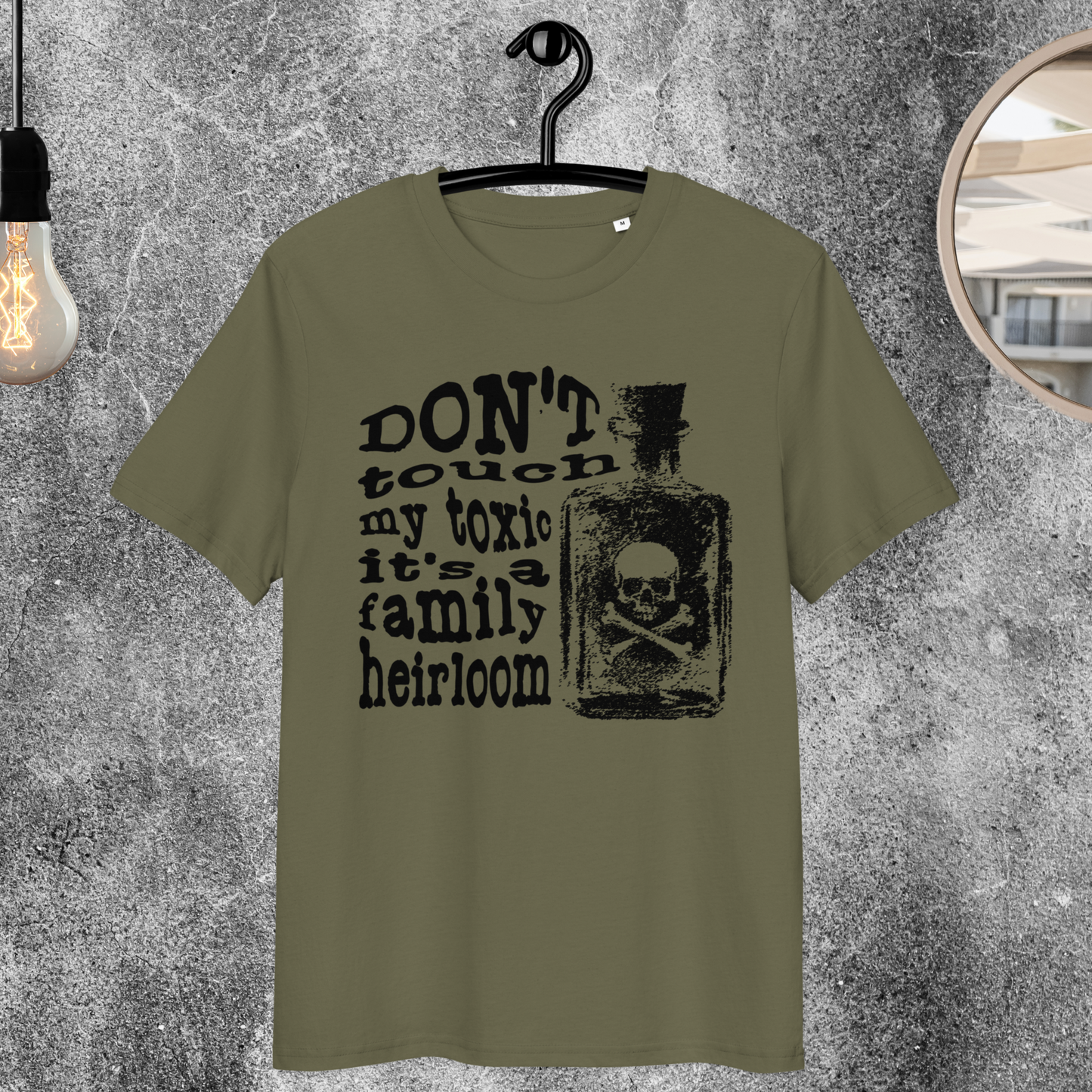 Uni Fair Trade 'Toxic' T-Shirt with the Theme of Black Humor and Hyperbole in Certified Quality⎜Caccao