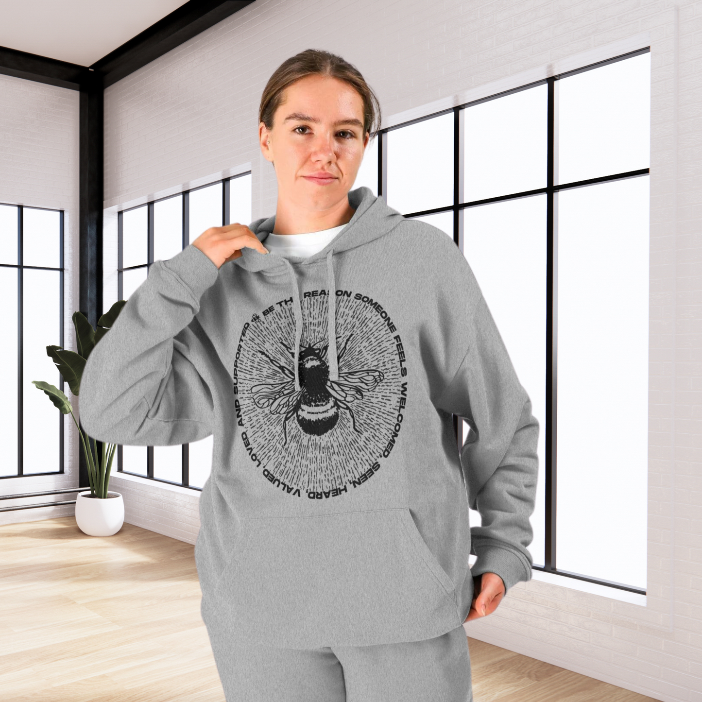 Unisex Ecological Hoodie 'Be the Reason' Organic Cotton Sweatshirt with Bee and Kindness Motif in Top Certified Quality│ Caccao