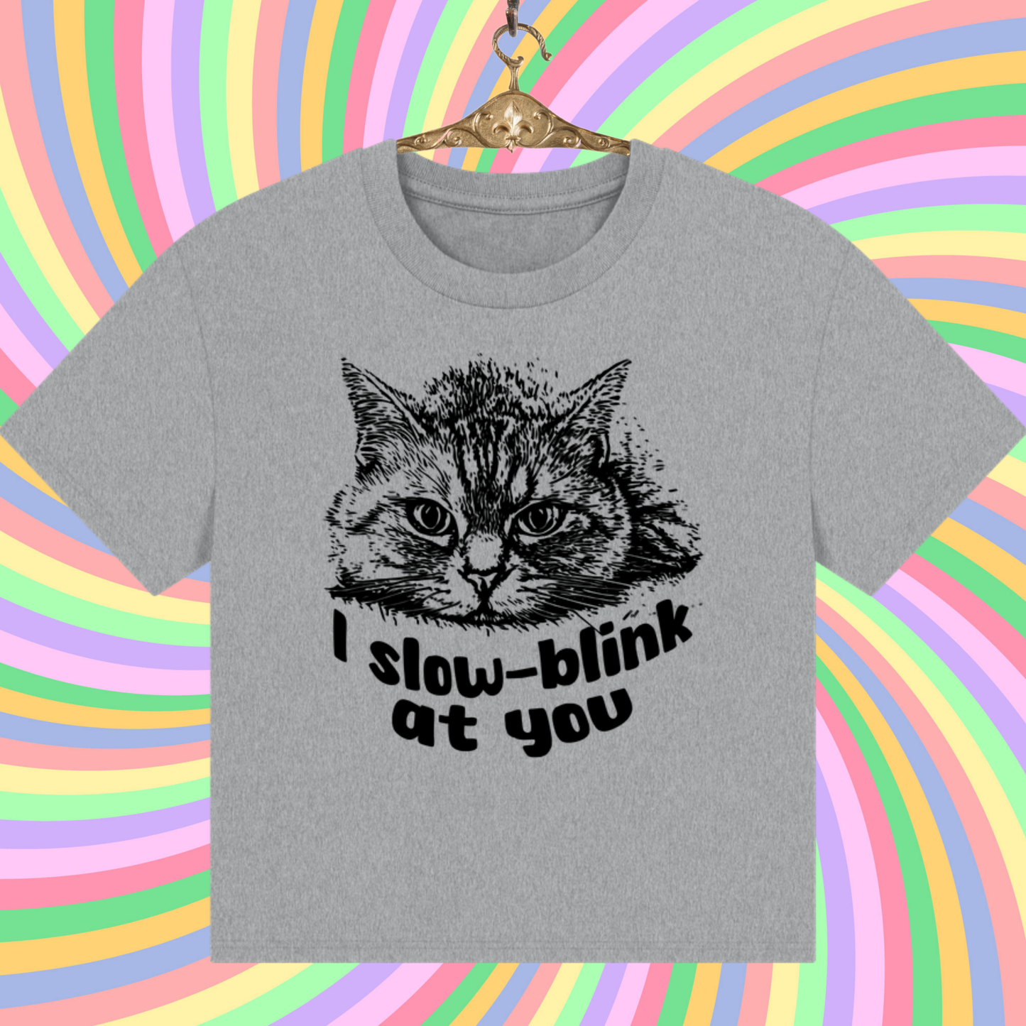 π¬π§π¨πΏ Women's Boxy "I slow blink at you" T-shirt in Fair Trade, Circular & Slow Fashion Mode - Shipped from UK β Caccao