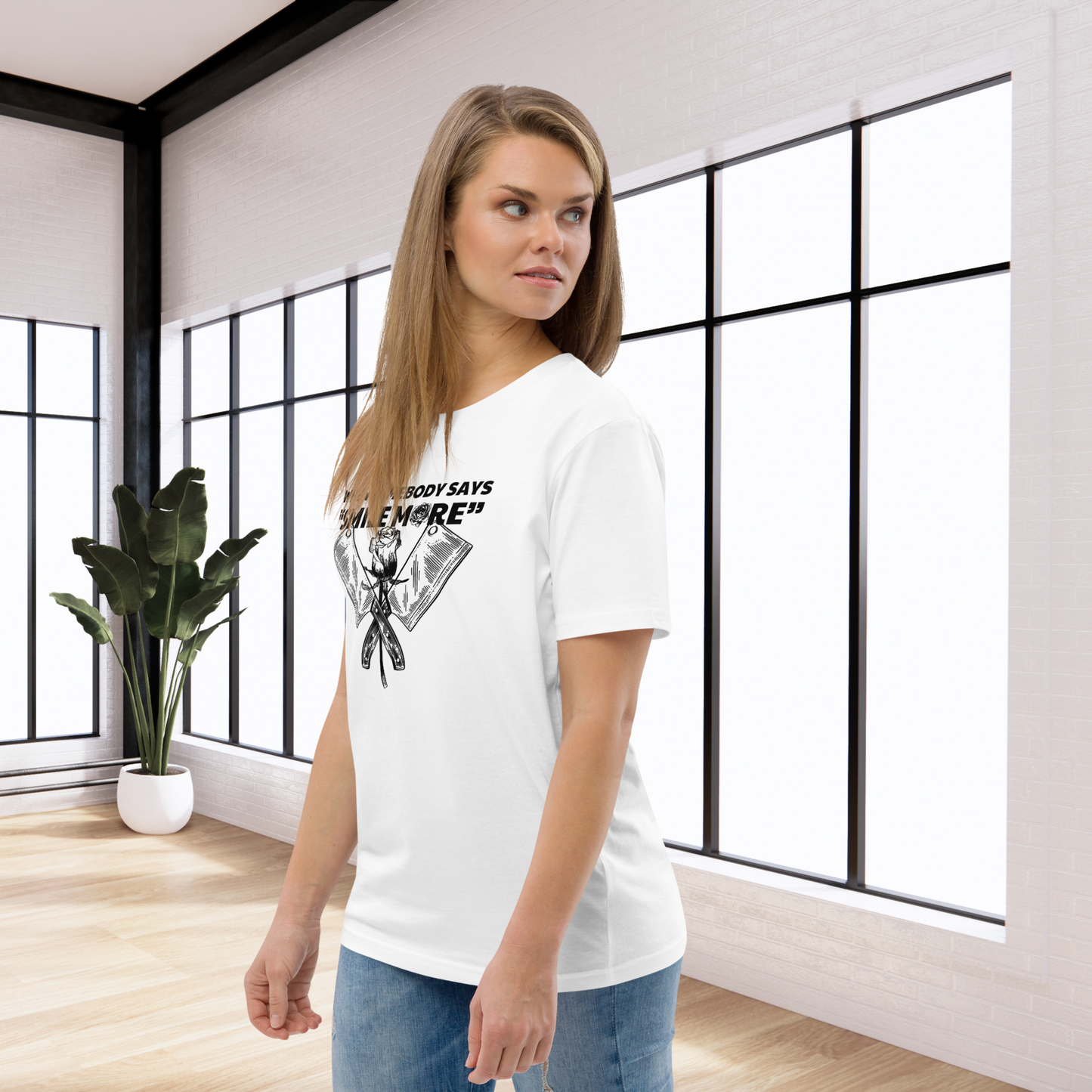 Fem Rage Ecological "Smile More" Organic Cotton T-Shirt in Fair Trade, Slow &amp; Circular Fashion and Vegan Principle │ Caccao