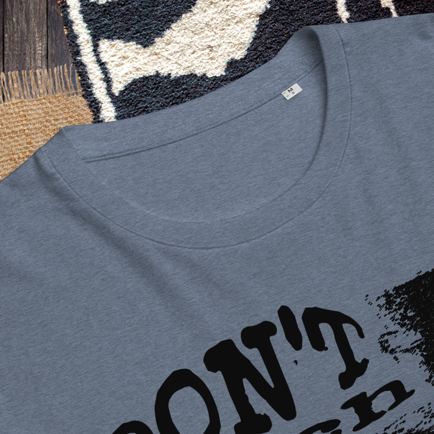Uni Fair Trade 'Toxic' T-Shirt with the Theme of Black Humor and Hyperbole in Certified Quality⎜Caccao