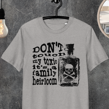 Uni Fair Trade 'Toxic' T-Shirt with the Theme of Black Humor and Hyperbole in Certified Quality⎜Caccao